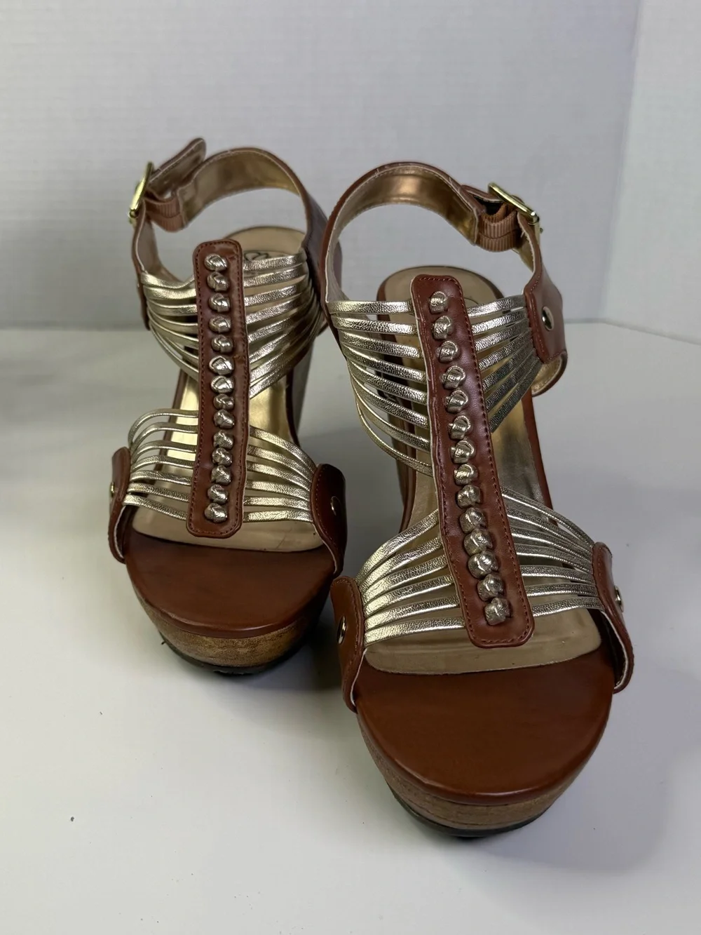SM New York Y2K Brown & Gold Gladiator Wooden Wedge Sandals Women's Size 10